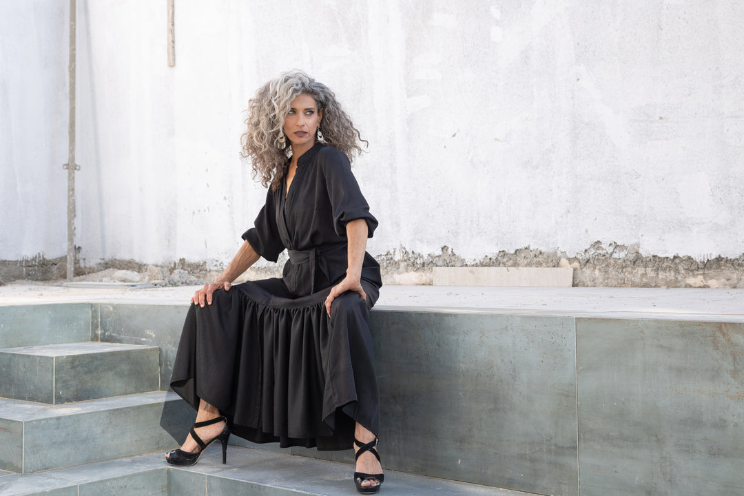 black swing maxi dress Unique Vintage Black Long Sleeve Devon Swing Dress XS/0-2